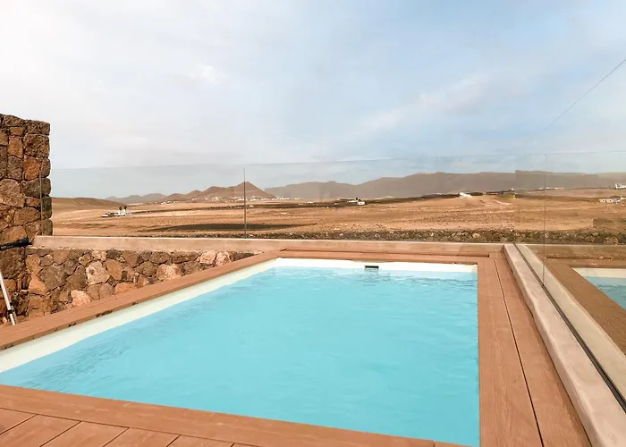 Canaryislandshost L The Sky טינאחו